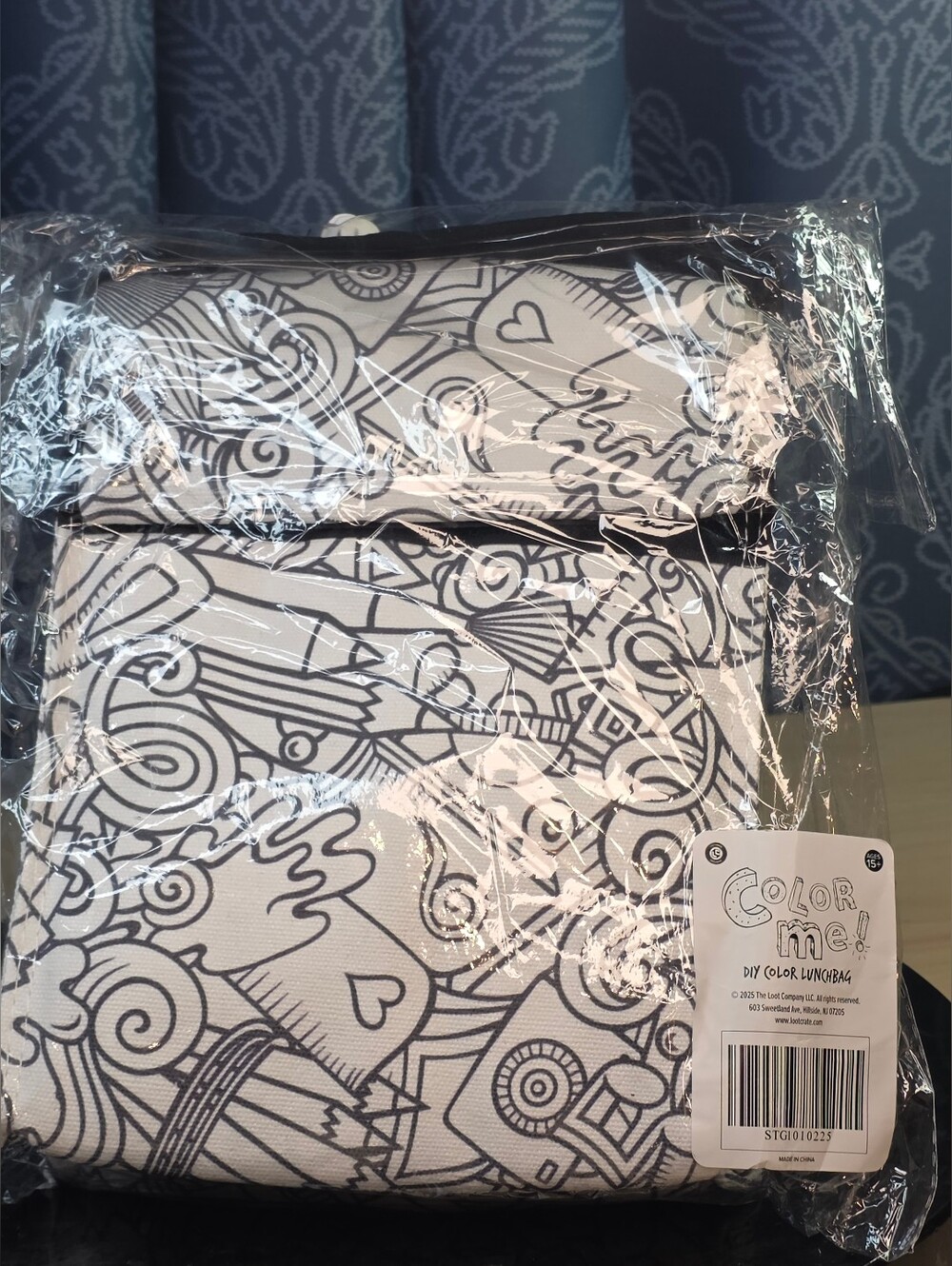 Color Me! Lootcrate Original Lunch Bag DIY School Work Insulated 4.5x7x9 NIP